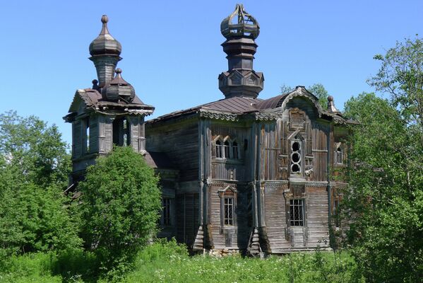 Храм пророка Елисея. 1899 год. Ленинградская область, Подпорожский район, урочище Яковлевское, на берегу озера Сидозеро Храм пророка Елисея. 1899 год. Ленинградская область, Подпорожский район, урочище Яковлевское, на берегу озера Сидозеро