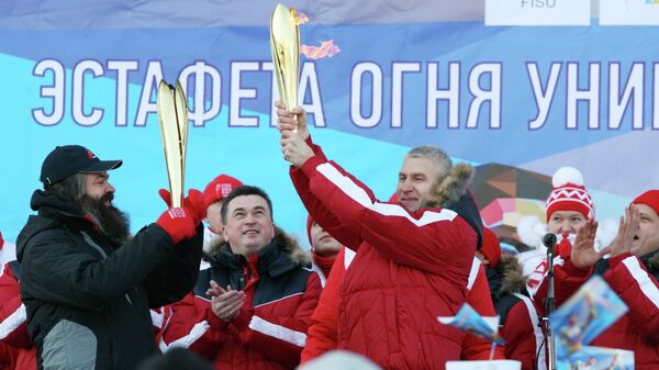 Старт эстафеты Огня XXVII Всемирной летней Универсиады в России Старт эстафеты Огня XXVII Всемирной летней Универсиады в России