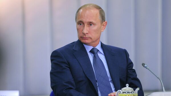 В.Путин провел совещание по вопросам развития кинематографии В.Путин провел совещание по вопросам развития кинематографии