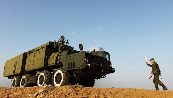 Зенитно-ракетный комплекс С-300. Архивное фото Зенитно-ракетный комплекс С-300. Архивное фото