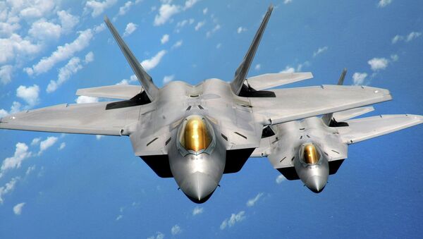Истребитель F-22 Raptor Истребитель F-22 Raptor