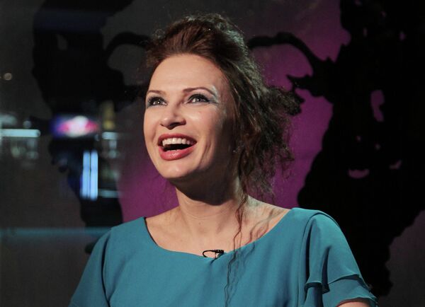 Актриса Эвелина Бледанс Актриса Эвелина Бледанс
