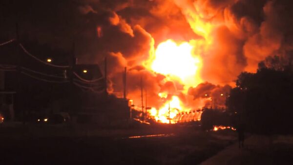 Крушение товарного поезда в Канаде. Архивное фото Крушение товарного поезда в Канаде. Архивное фото