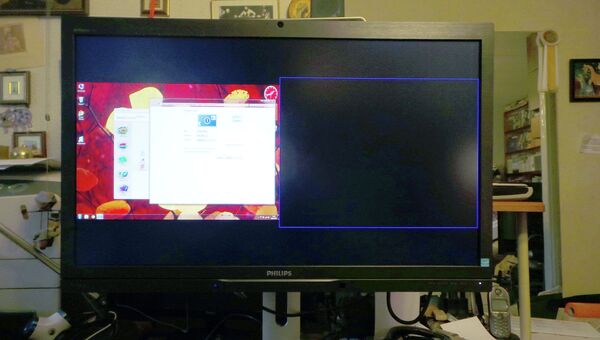 Монитор Philips 272P4 в режиме PbP Монитор Philips 272P4 в режиме PbP