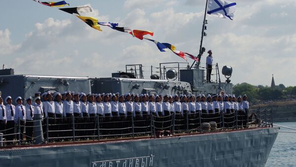 Парад к Дню ВМФ и Дню Флота Украины в Севастополе Парад к Дню ВМФ и Дню Флота Украины в Севастополе