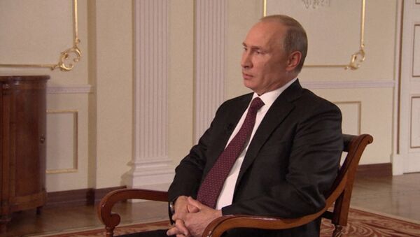 Путин об интервенции в Сирию, Навальном и запрете гей-пропаганды в РФ Путин об интервенции в Сирию, Навальном и запрете гей-пропаганды в РФ