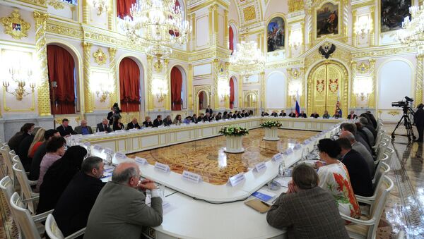 Заседание Совета при президенте РФ по развитию гражданского общества и правам человека. Архивное фото Заседание Совета при президенте РФ по развитию гражданского общества и правам человека. Архивное фото