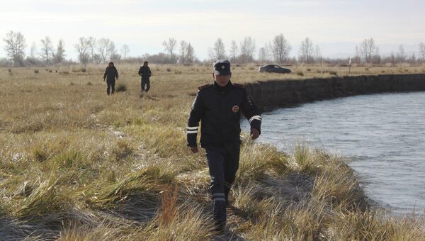 Поиски пропавшего вертолета Ми-8 в Туве. Архивное фото Поиски пропавшего вертолета Ми-8 в Туве. Архивное фото