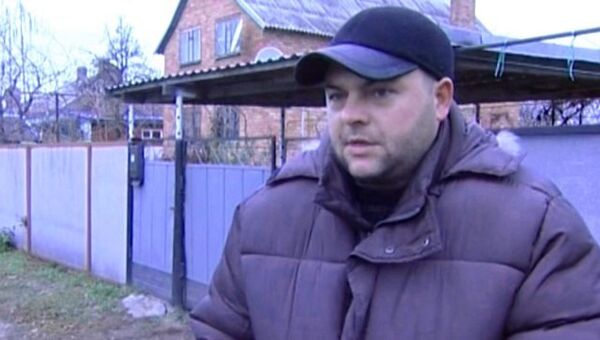 Пил, угрожал, скандалил – сосед о подозреваемом в убийстве семьи на Кубани Пил, угрожал, скандалил – сосед о подозреваемом в убийстве семьи на Кубани