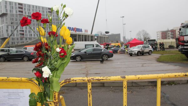 На месте обрушения торгового центра в Риге, архивное фото На месте обрушения торгового центра в Риге, архивное фото