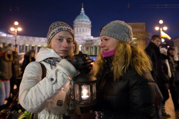 Акция Свеча памяти в Петербурге 27 января 2014 года Акция Свеча памяти в Петербурге 27 января 2014 года