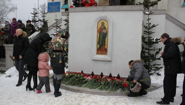 Траурные мероприятия в кафедральном соборе города Южно-Сахалинска Траурные мероприятия в кафедральном соборе города Южно-Сахалинска