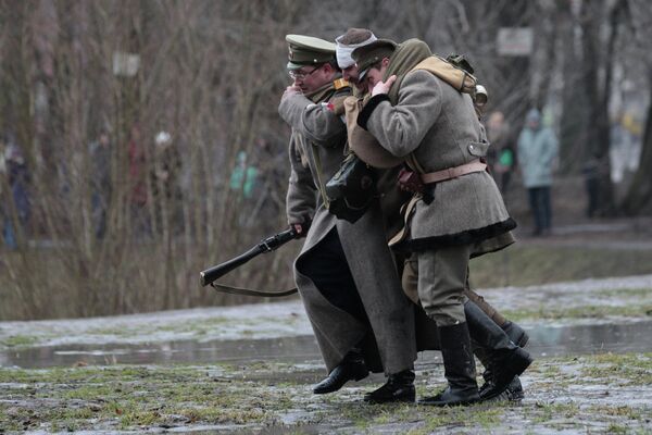 Военно-исторический фестиваль Три эпохи в Петербурге Военно-исторический фестиваль Три эпохи в Петербурге