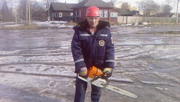 Спасение женщины в Буйском районе, фото с места события Спасение женщины в Буйском районе, фото с места события