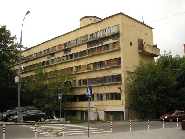 Дом Наркомфина на Новинском бульваре Дом Наркомфина на Новинском бульваре