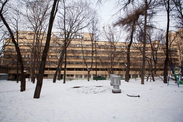 Где и зачем в Москве строили дома на ножках Где и зачем в Москве строили дома на ножках