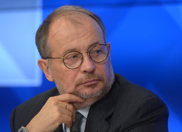 Владимир Лисин Владимир Лисин