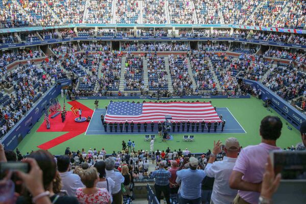 Стадион имени Артура Эша (главный корт Открытого чемпионата США по теннису) Стадион имени Артура Эша (главный корт Открытого чемпионата США по теннису)