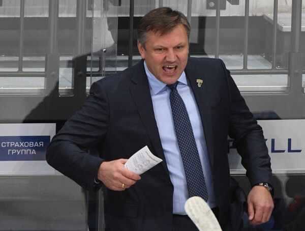 Главный тренер Сочи Вячеслав Буцаев Главный тренер Сочи Вячеслав Буцаев