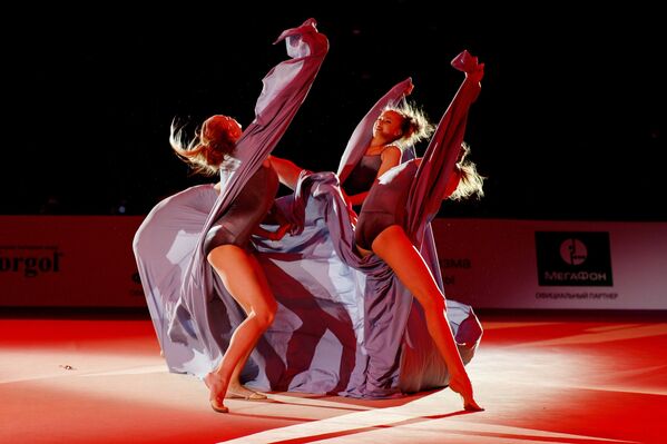 Спортсменки сборной России по художественной гимнастике Спортсменки сборной России по художественной гимнастике