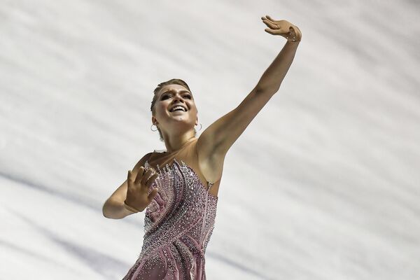 Елена Радионова Елена Радионова