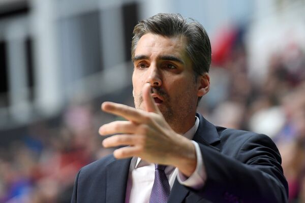 Главный тренер БК АСВЕЛ Джон-Давид Джексон Главный тренер БК АСВЕЛ Джон-Давид Джексон
