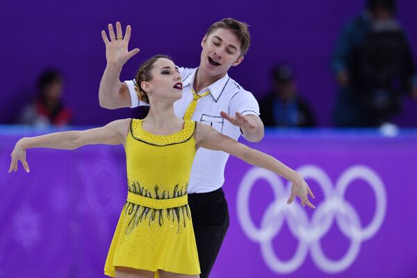 Кристина Астахова и Алексей Рогонов Кристина Астахова и Алексей Рогонов