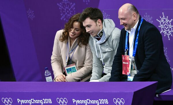 Ольга Глинка, Дмитрий Алиев Евгений Рукавицын (слева направо) Ольга Глинка, Дмитрий Алиев Евгений Рукавицын (слева направо)
