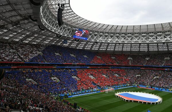 Стадион Лужники перед началом матча Россия - Саудовская Аравия Стадион Лужники перед началом матча Россия - Саудовская Аравия