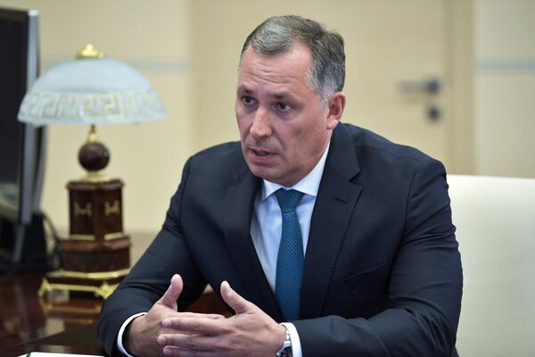 Президент РФ В. Путин встретился с президентом Олимпийского комитета России С. Поздняковым Президент РФ В. Путин встретился с президентом Олимпийского комитета России С. Поздняковым