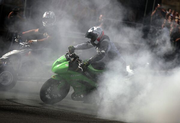 Шоу Moscow City Racing Шоу Moscow City Racing