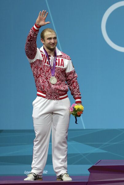 Александр Иванов Александр Иванов