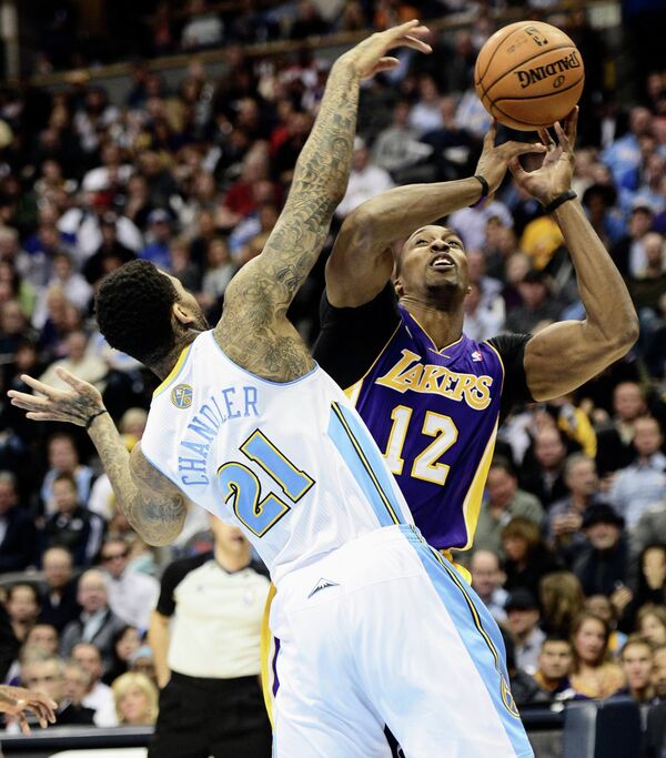 Denver nuggets los angeles lakers. Браун Денвер Наггетс. Составы НБА Denver 2005.