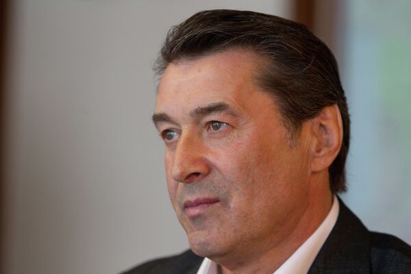 Анатолий Давыдов Анатолий Давыдов