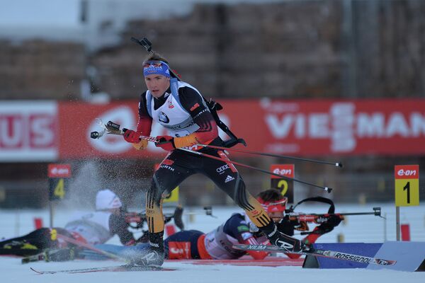 Симон Шемпп Симон Шемпп