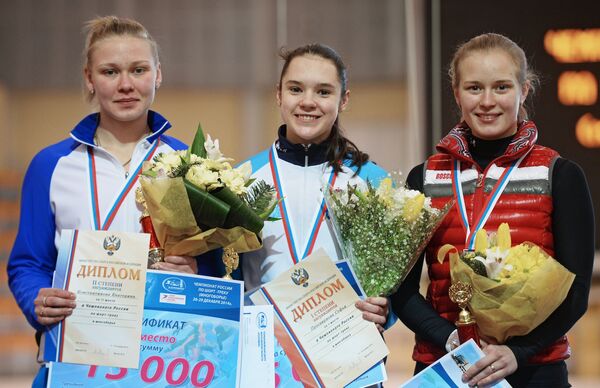Екатерина Константинова, Софья Просвирнова, Евгения Захарова (слева направо) Екатерина Константинова, Софья Просвирнова, Евгения Захарова (слева направо)