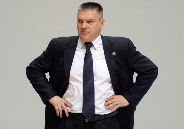 Главный тренер БК УНИКС Евгений Пашутин Главный тренер БК УНИКС Евгений Пашутин