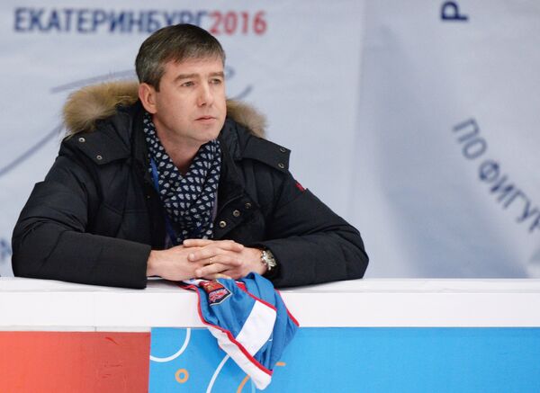 Тренер фигуристки Юлии Липницкой Алексей Урманов Тренер фигуристки Юлии Липницкой Алексей Урманов