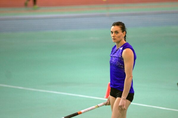 Елена Исинбаева Елена Исинбаева