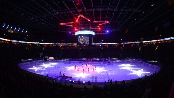 Стадион Ледовый дворец перед началом матча регулярного чемпионата Континентальной хоккейной лиги