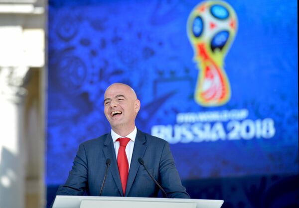 Президент ФИФА Джанни Инфантино выступает на церемонии старта волонтёрской программы Президент ФИФА Джанни Инфантино выступает на церемонии старта волонтёрской программы
