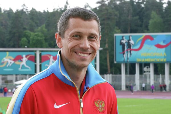 Главный тренер сборной России по легкой атлетике Юрий Борзаковский Главный тренер сборной России по легкой атлетике Юрий Борзаковский