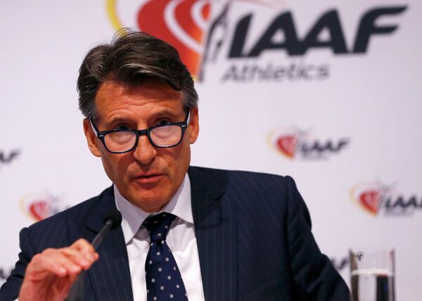 Себастьян Коу на заседании совета IAAF Себастьян Коу на заседании совета IAAF