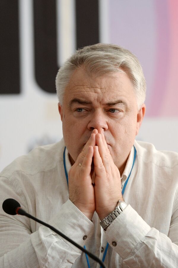 Михаил Бутов Михаил Бутов